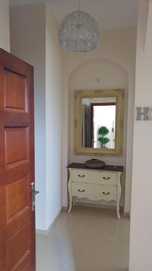 Hôtel Ahva 17 à Tibériade Extérieur photo
